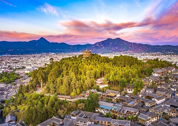 7 Days Yunnan Hiking Tour: Lijiang Shangri-La with Tiger Leaping Gorge Hike