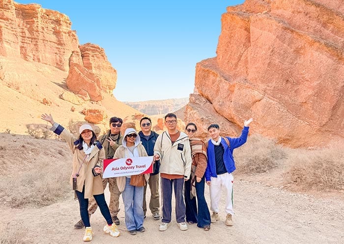 20 Days Central Asia Tour: Best 5 Stans Budget Tour in Small Group